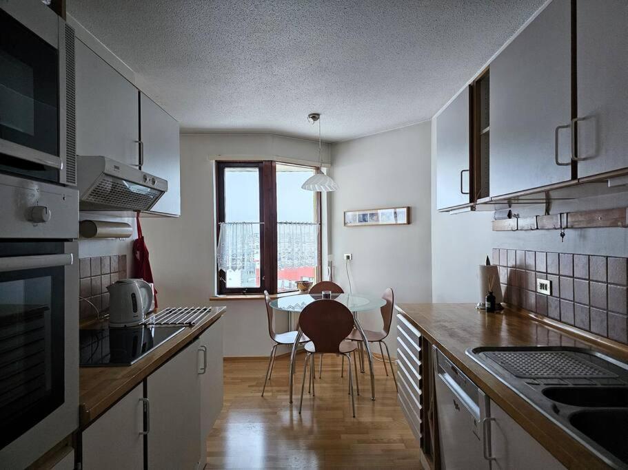 Garthabaer Family Penthouse With Great View 아파트 외부 사진
